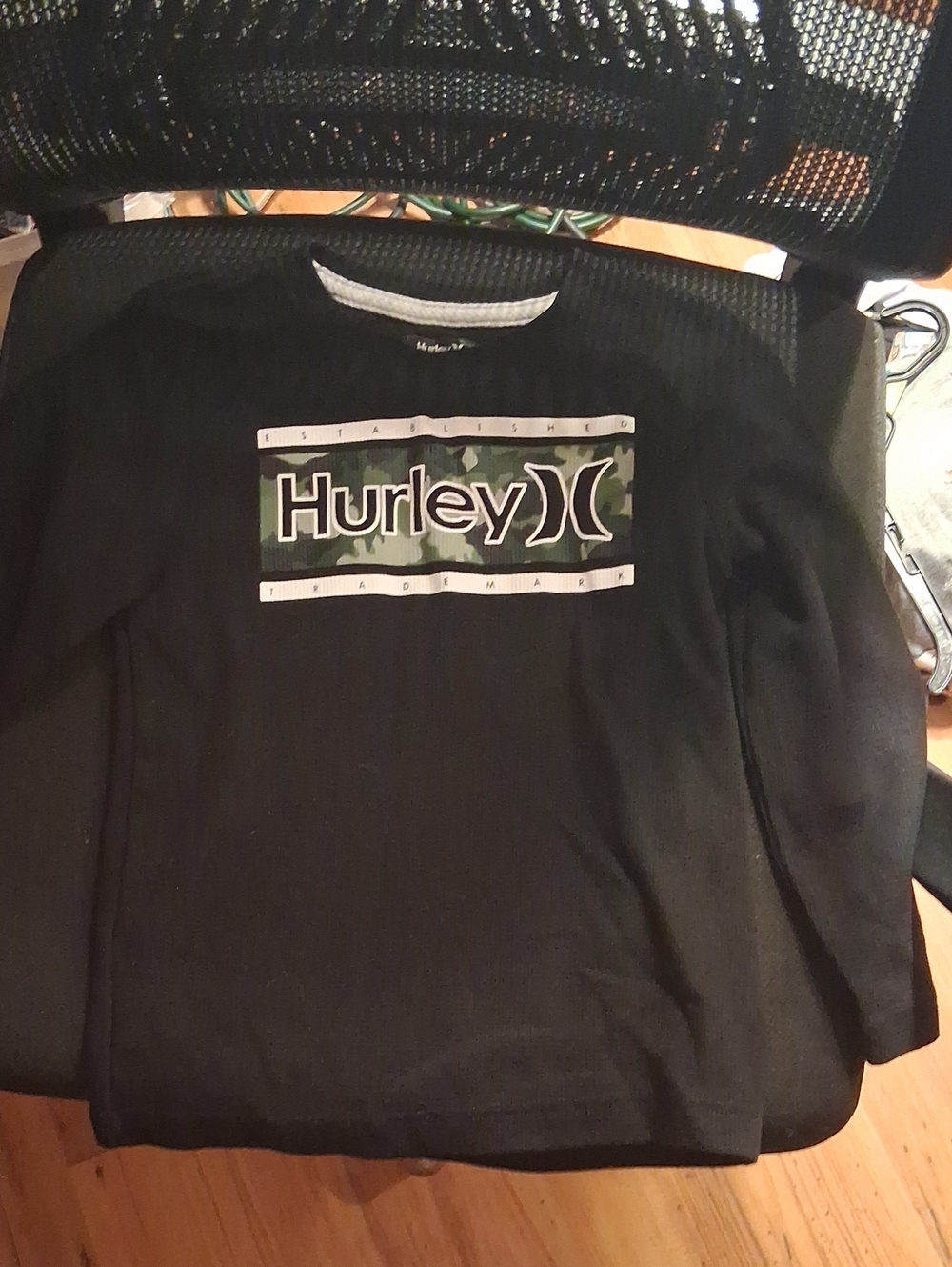 Hurley Boys Black Long-Sleeve Crewneck Sweatshirt with Camo Logo